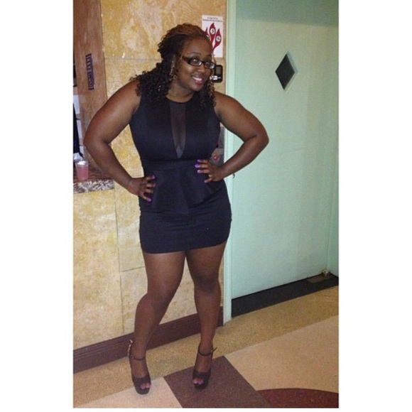 Arden B  Peplum Dress - Picture 4 of 5